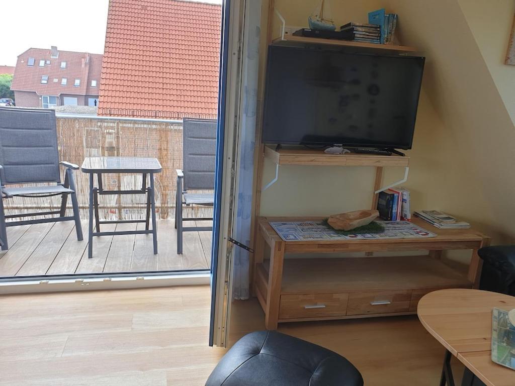 Ferienwohnung Leuchtturm Am Sandstrand Norden Esterno foto