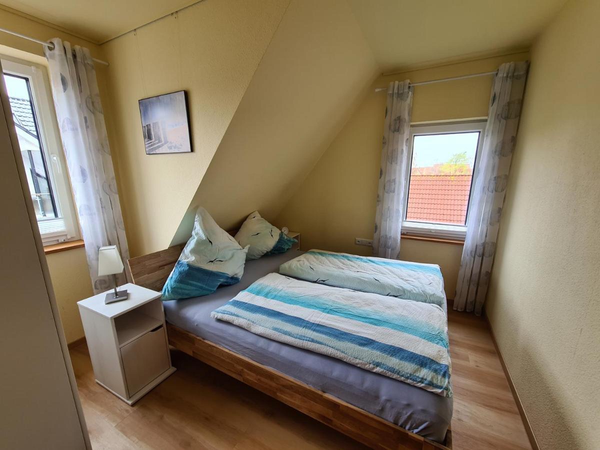 Ferienwohnung Leuchtturm Am Sandstrand Norden Esterno foto