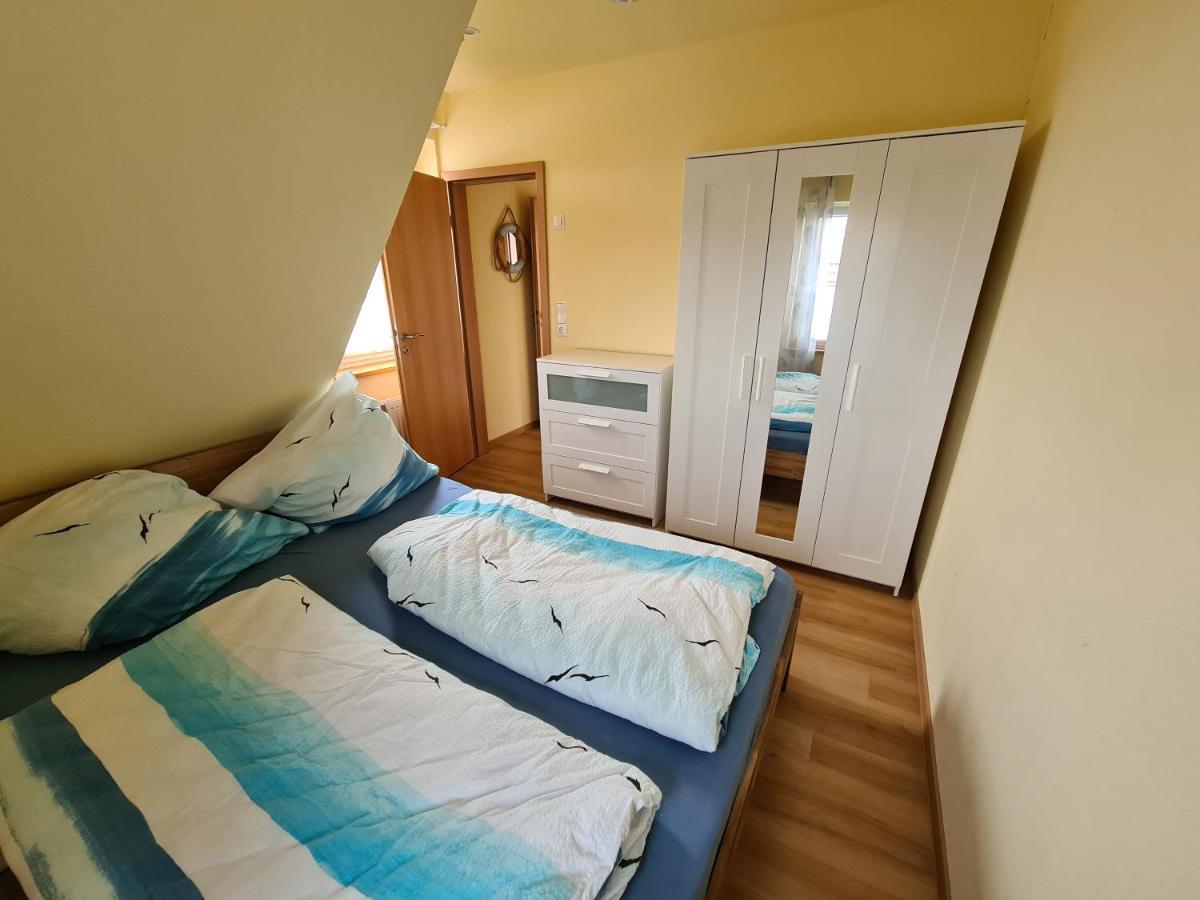 Ferienwohnung Leuchtturm Am Sandstrand Norden Esterno foto